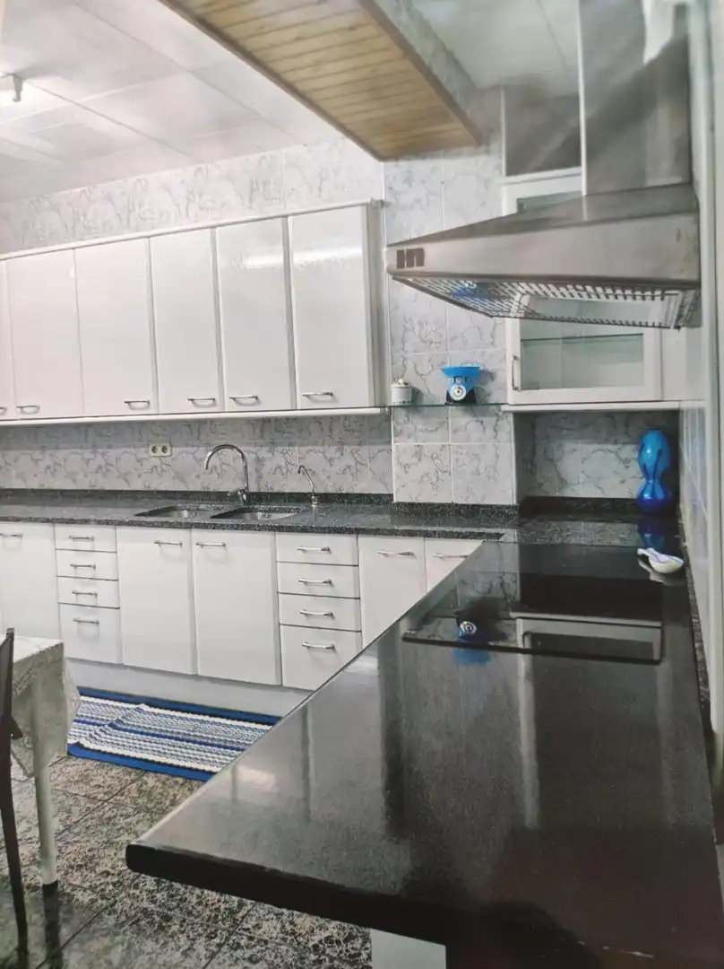 Cocina de Casa adosada en venta en Pineda de Mar con Terraza y Balcón