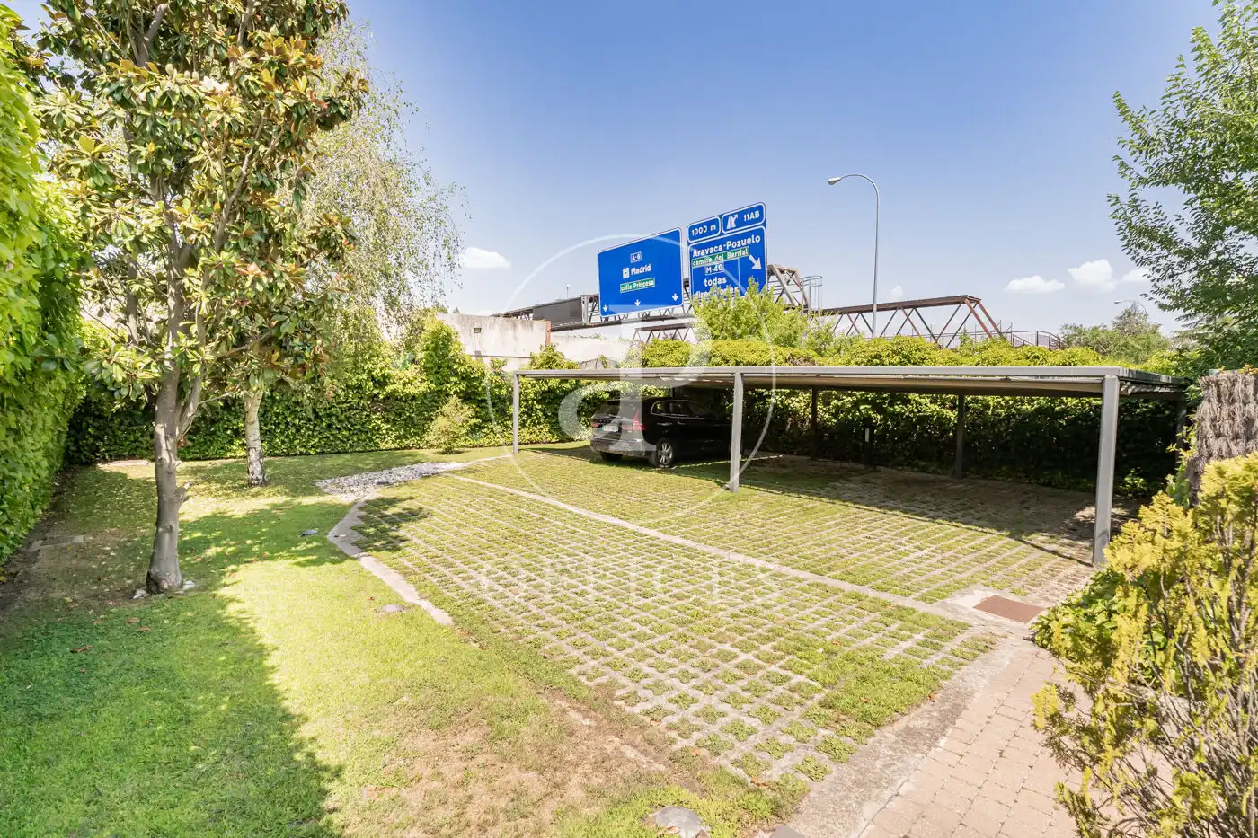 Parking of Office for rent in Madrid  with Air Conditioner