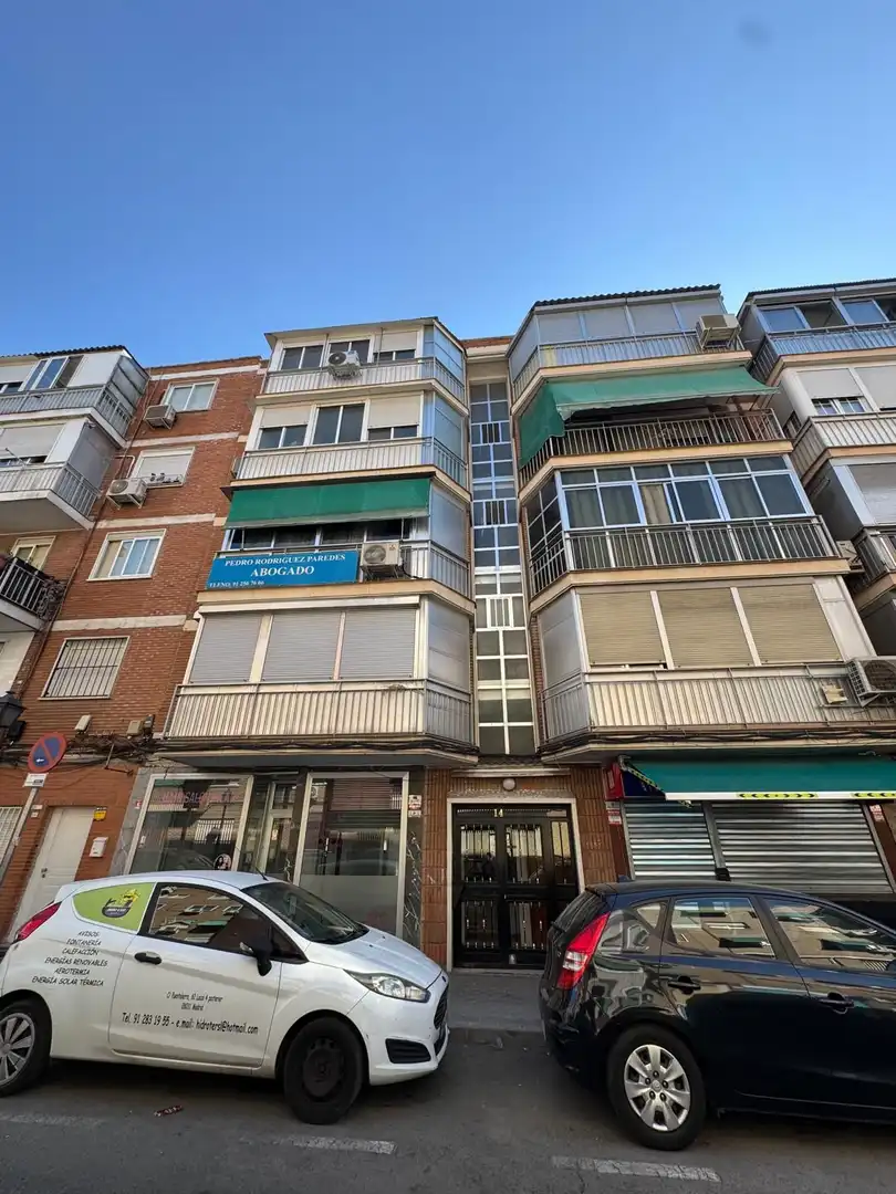 Exterior view of Flat for sale in Madrid  with Air Conditioner, Heating and Terrace