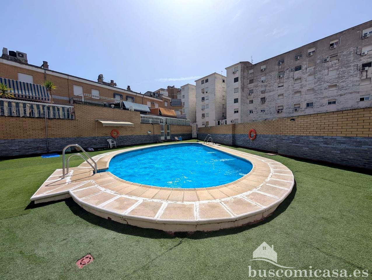 Swimming pool of Flat for sale in Linares  with Air Conditioner, Balcony and Community pool