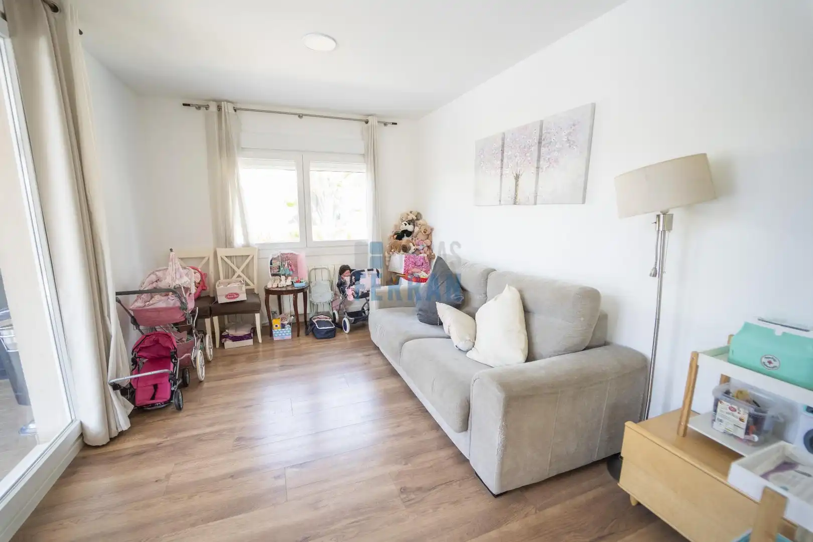 Habitación de Casa o chalet en venta en El Vendrell con Calefacción, Parquet y Terraza