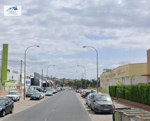 Vista exterior de Nau industrial en venda en  Sevilla Capital