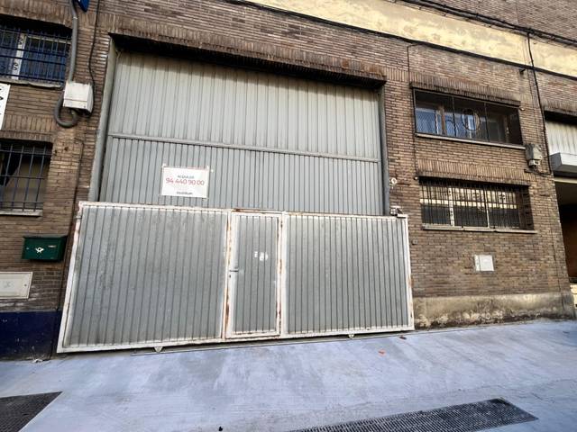 Nave industrial en Alquiler en Arrankudiaga