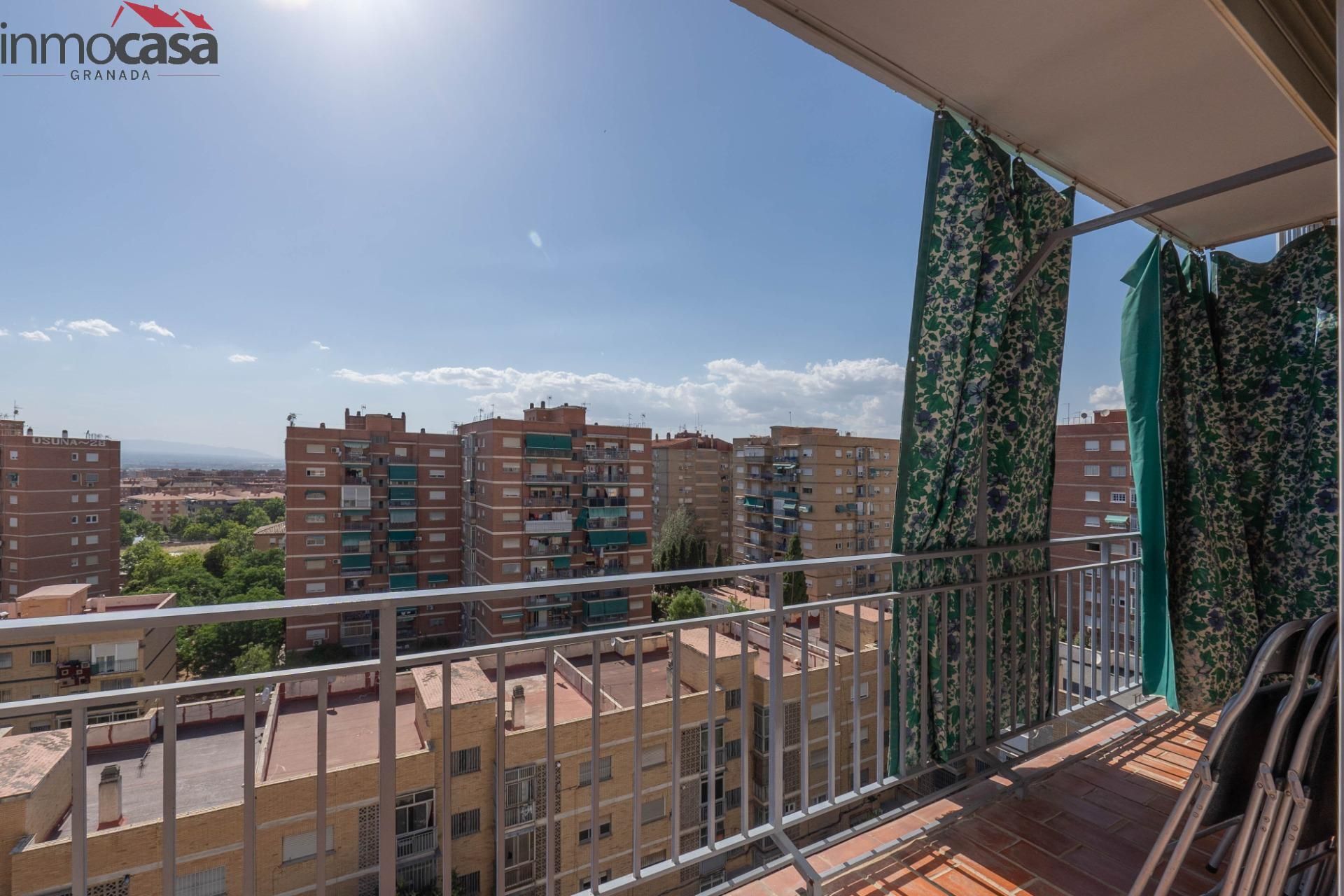 Flat for sale in Cartuja