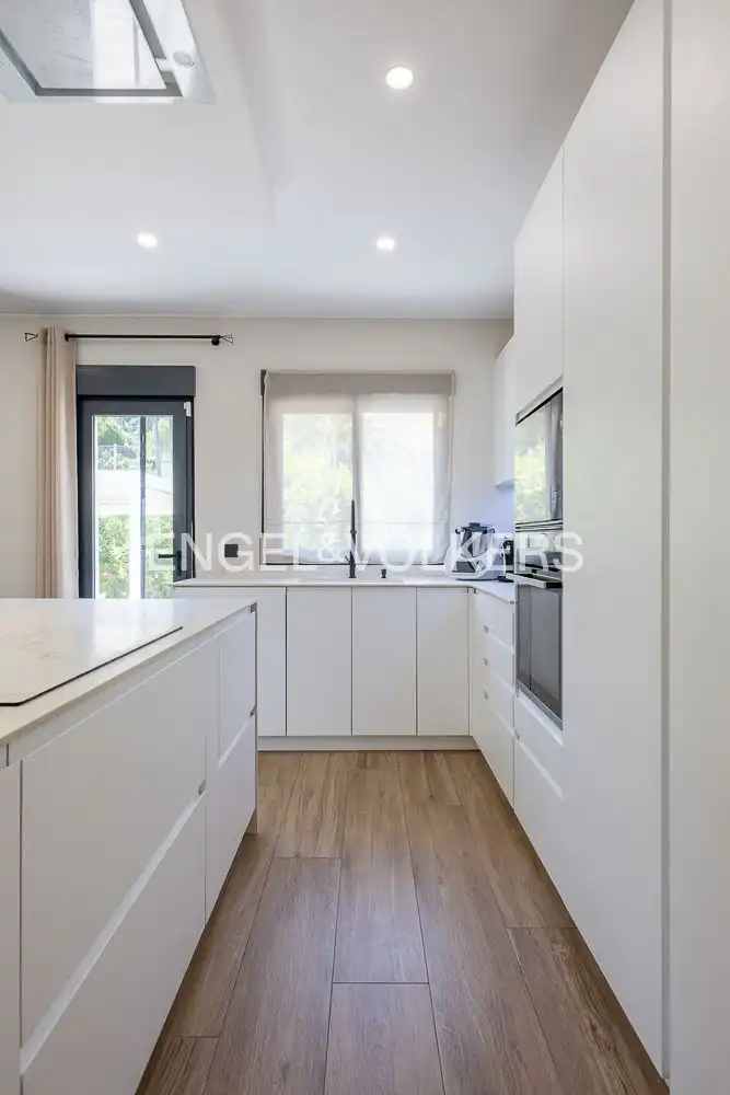 Cocina de Casa o chalet en venta en Carcaixent con Aire acondicionado, Calefacción y Jardín privado