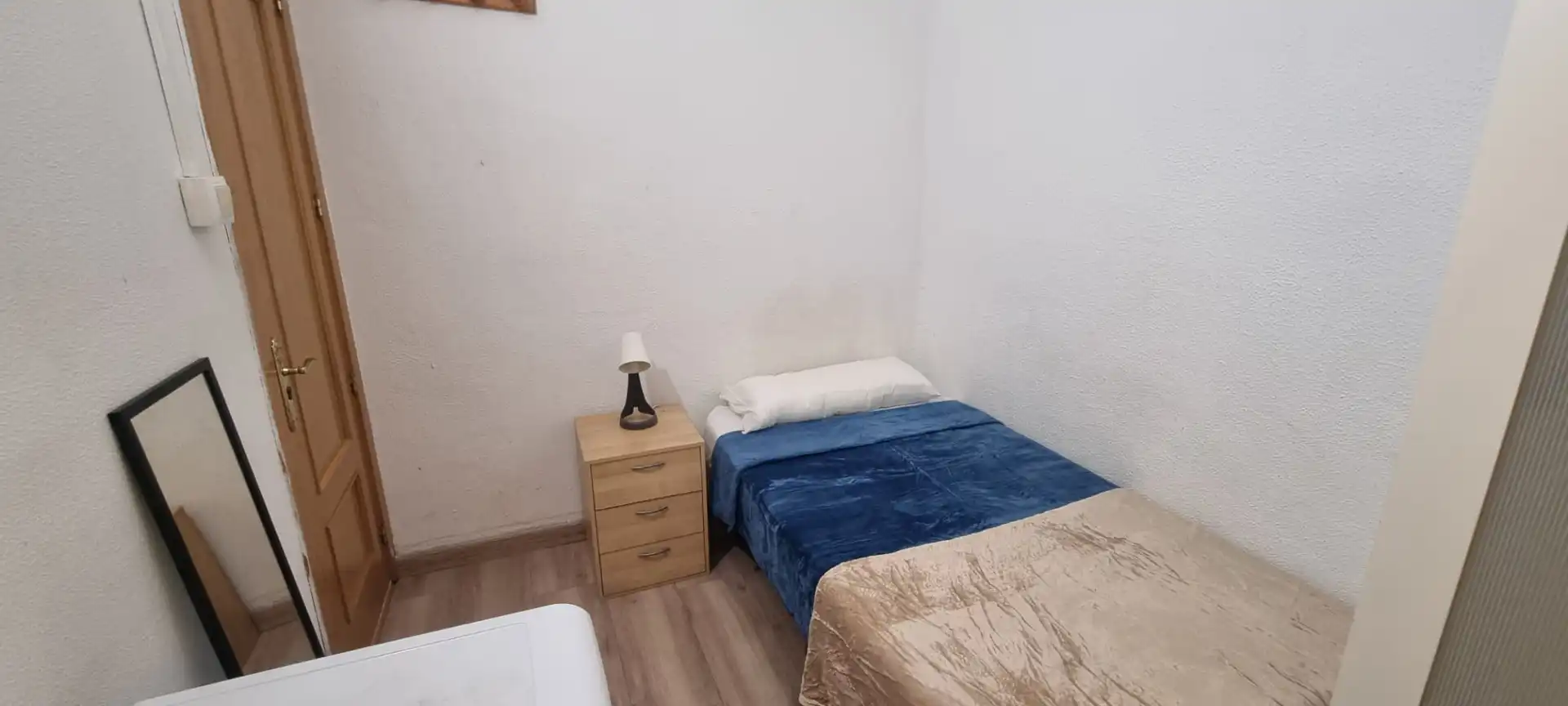 Habitación de Piso para compartir en Centro