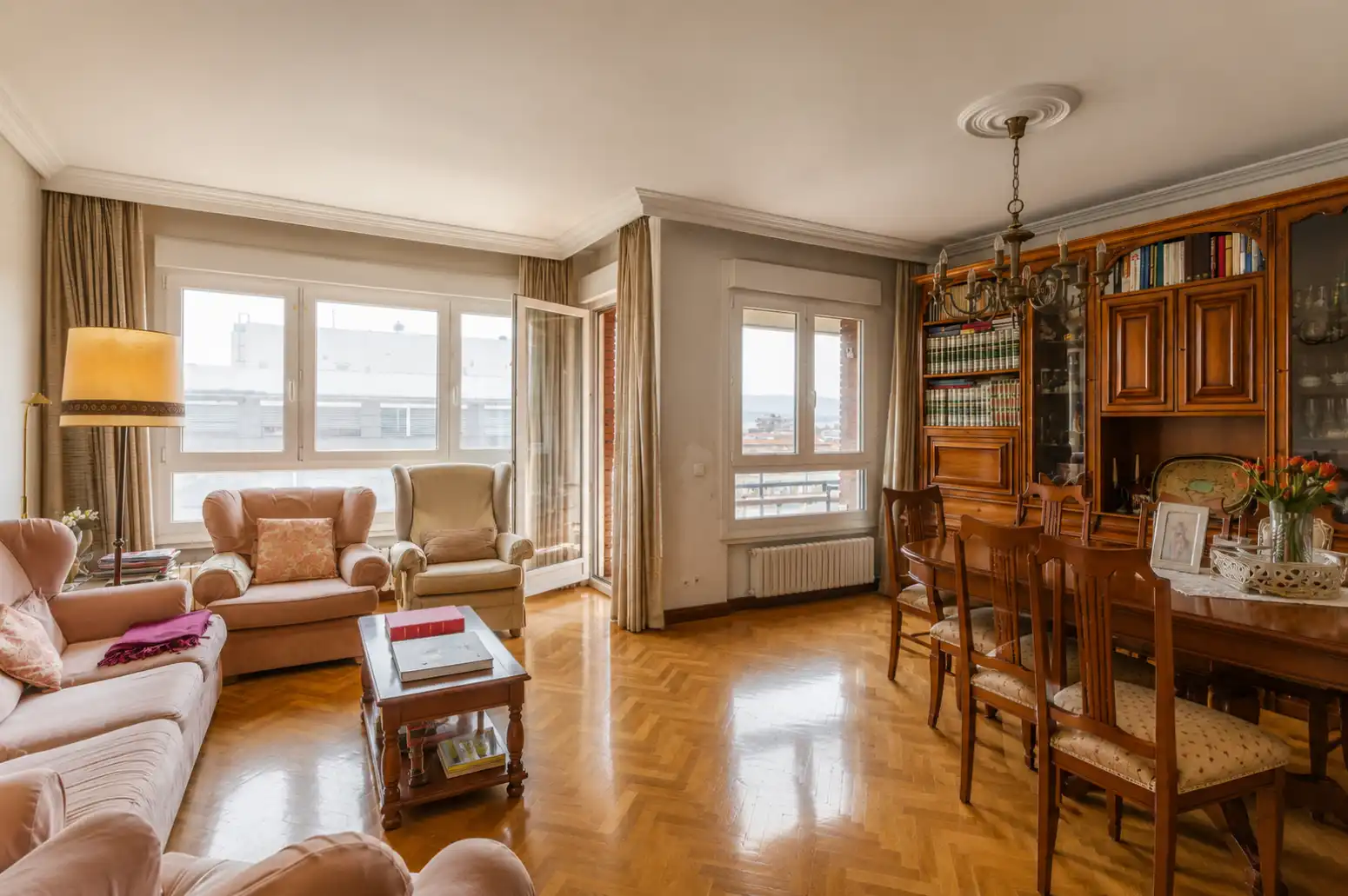 Living room of Attic for sale in  Pamplona / Iruña  with Heating, Parquet flooring and Terrace
