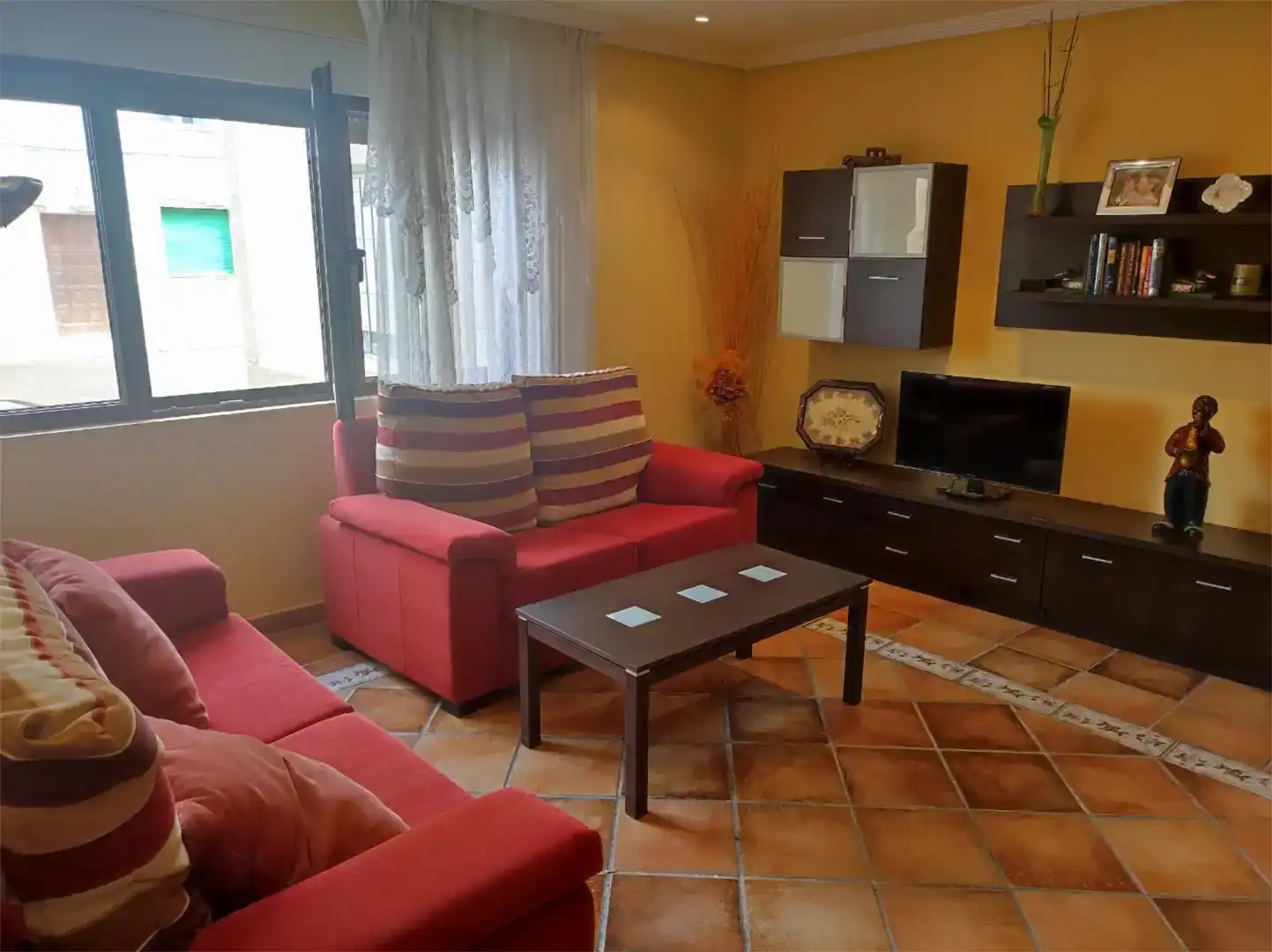 Sala d'estar de Casa o xalet en venda en Villasarracino amb Moblat, Forn i Rentadora