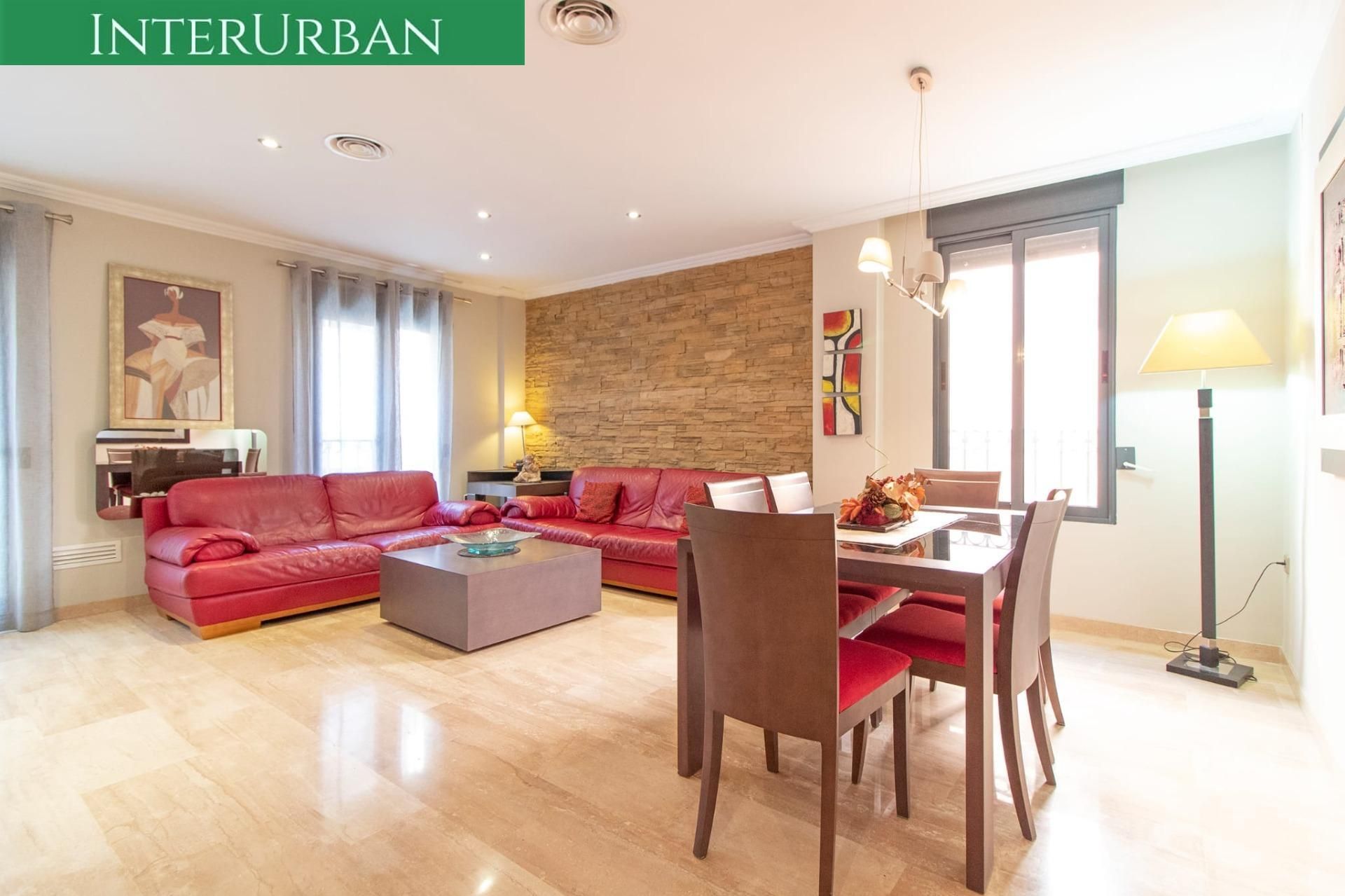 Exterior view of Single-family semi-detached for sale in Llíria  with Air Conditioner, Terrace and Balcony