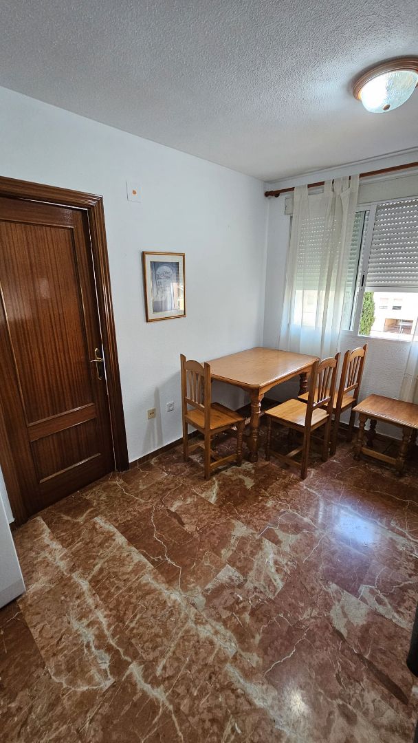 Dining room of Apartment to rent in  Jaén Capital  with Furnished, Washing machine and Microwave