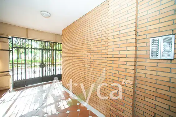 Planta baja de alquiler en Calle del Deporte, 2, Poniente-Norte - Miralbaida - Parque Azahara