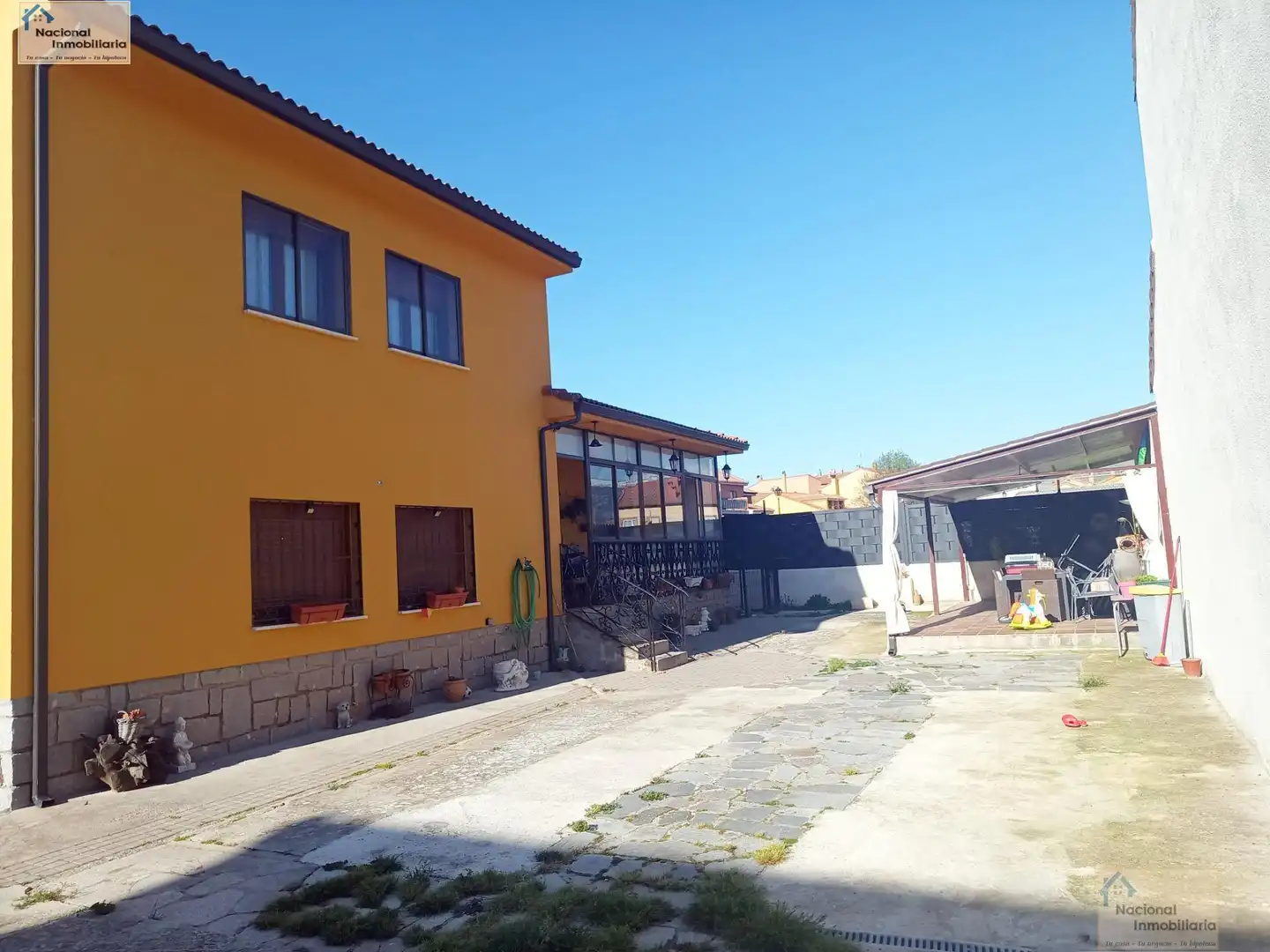 Vista exterior de Casa o chalet en venta en Palazuelos de Eresma con Calefacción, Terraza y Trastero
