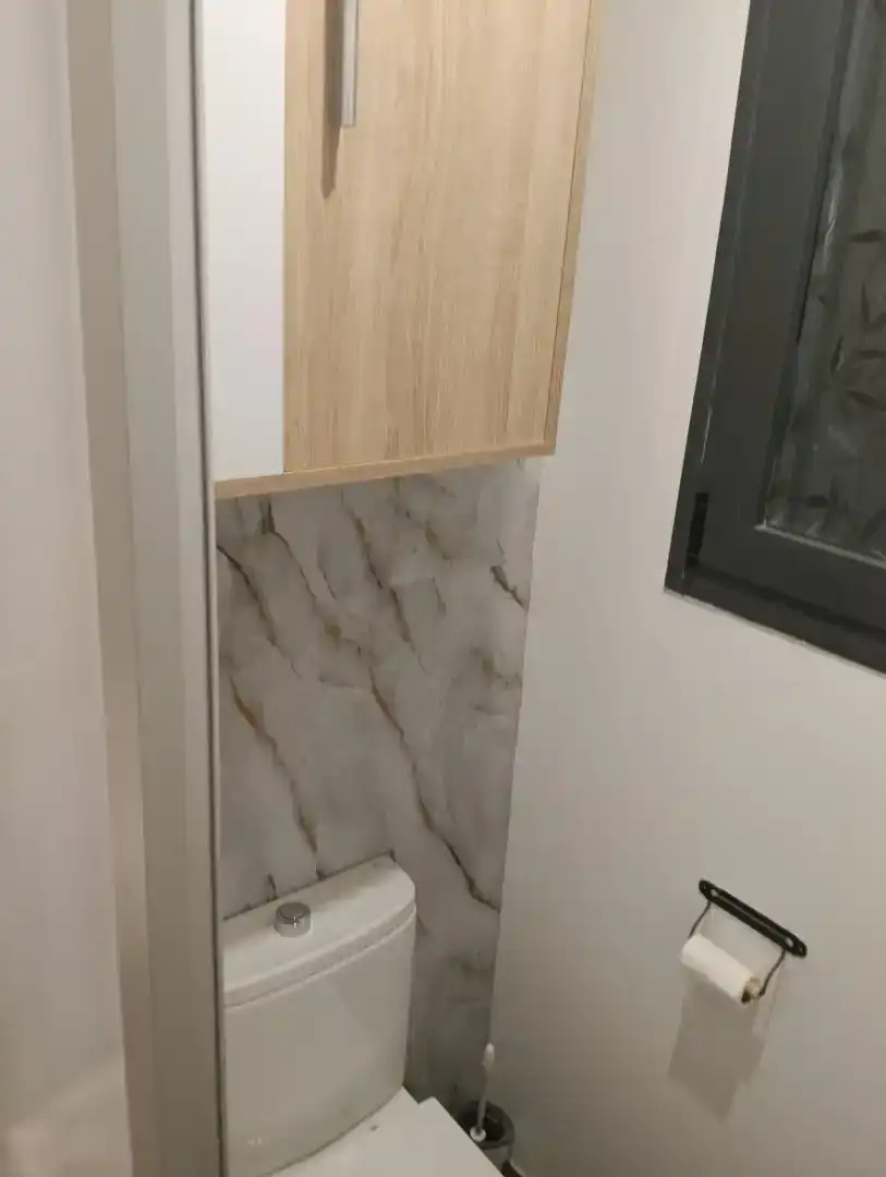Bany de Loft per a compartir en Leganés amb Aire condicionat, Traster i Moblat