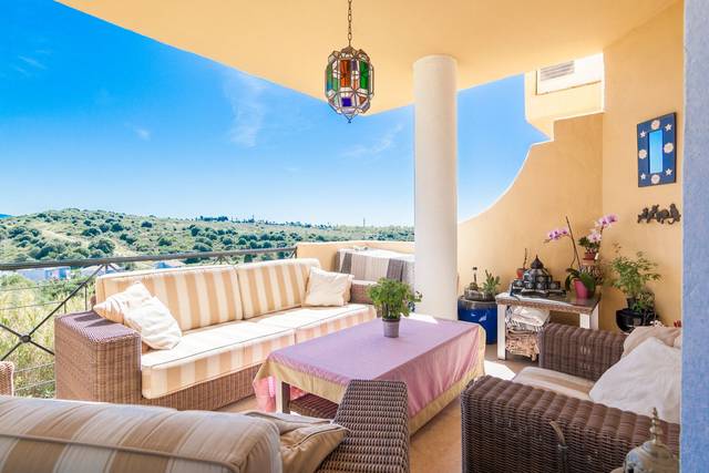 Piso en Venta en Avenida Benamara, 15 en Paraiso - Barronal