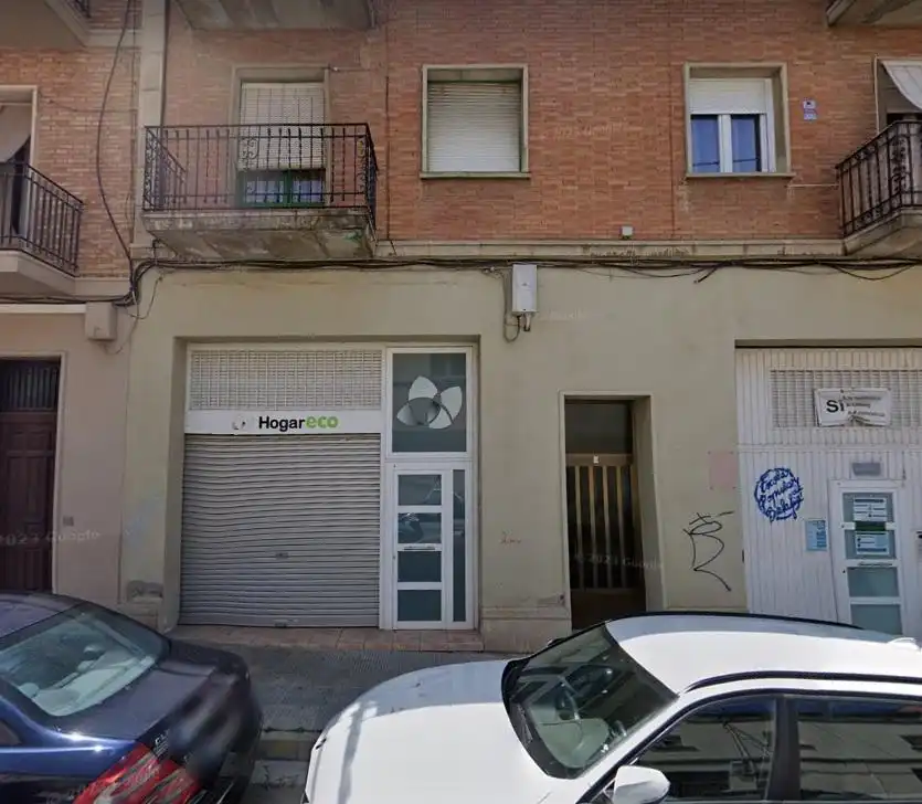 Locale commerciale in vendita a Carrer del Ripollès
