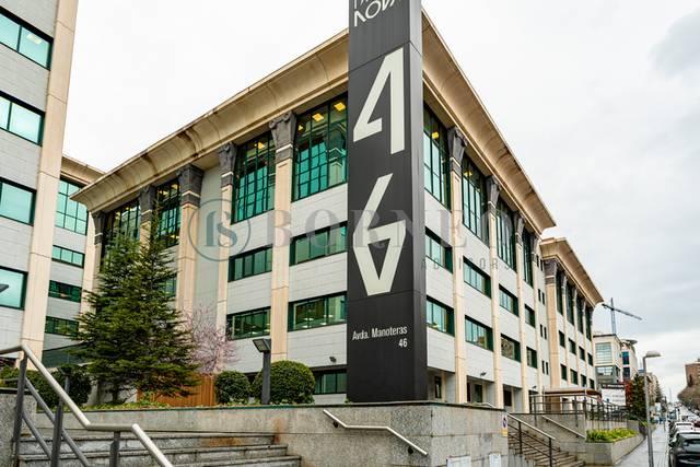 Oficina en Alquiler en Virgen del Cortijo - Manoteras