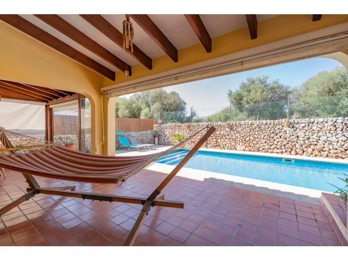Piscina de Casa o xalet en venda en Es Castell amb Calefacció, Jardí privat i Terrassa