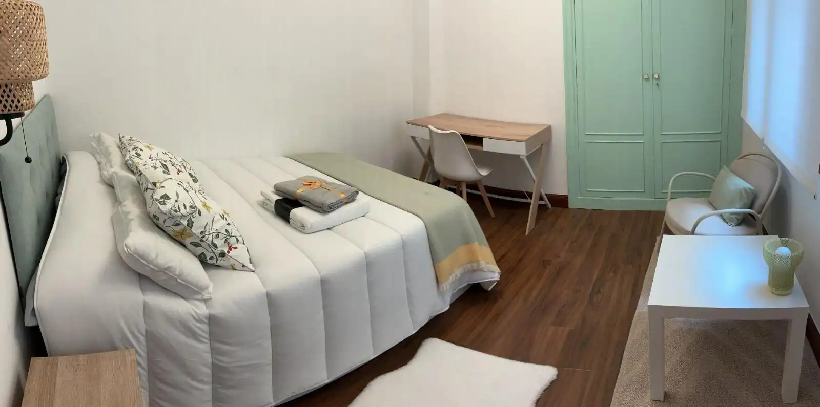 Bedroom of Flat for rent in Bilbao   with Heating, Furnished and Balcony