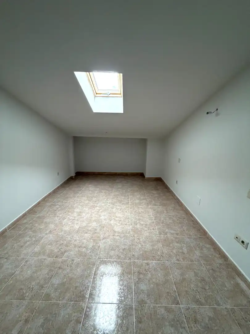 Dúplex en venta en Calle Bargas, Alameda de la Sagra