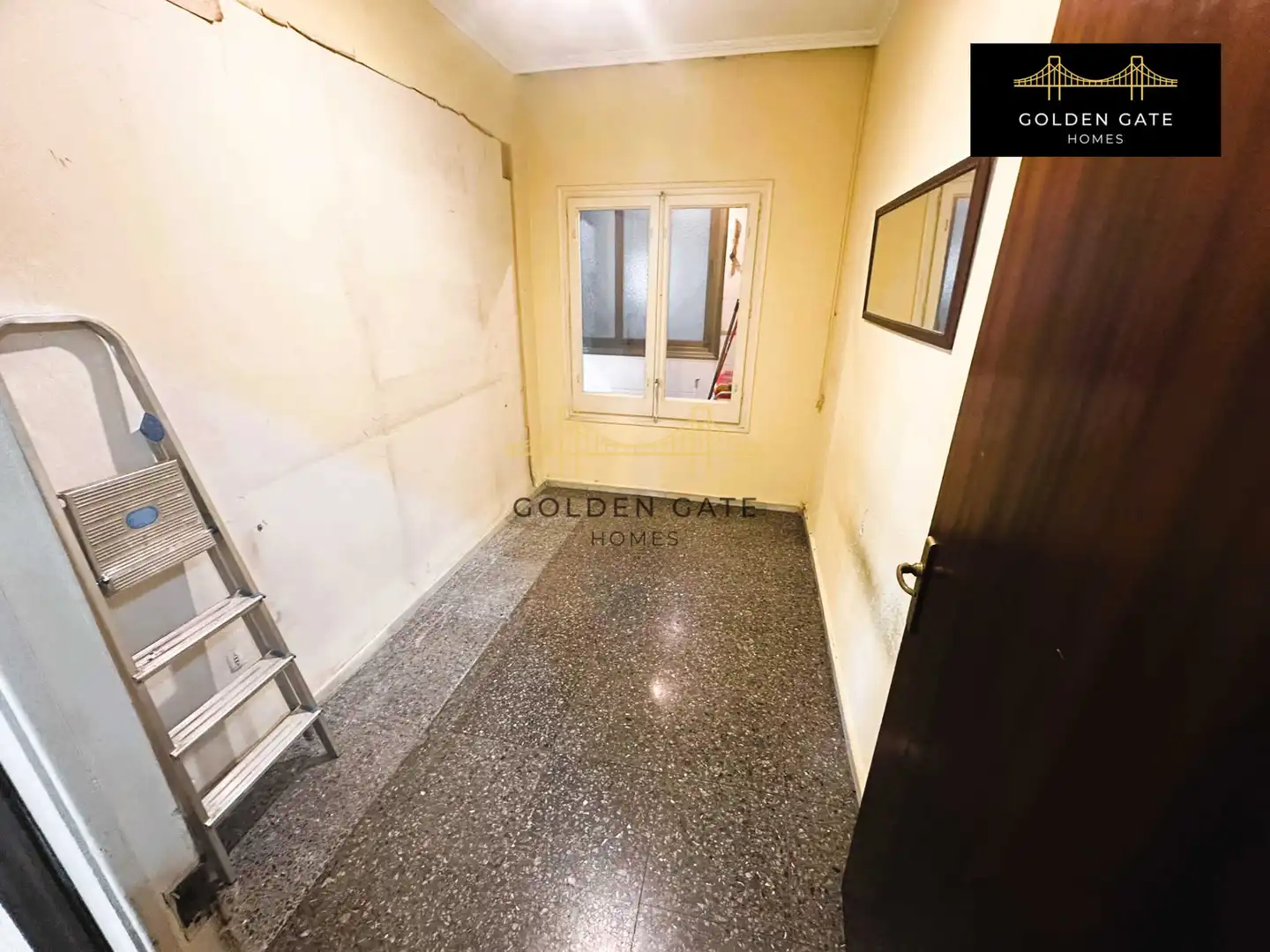 Piso en venta en Barcelona con Balcón