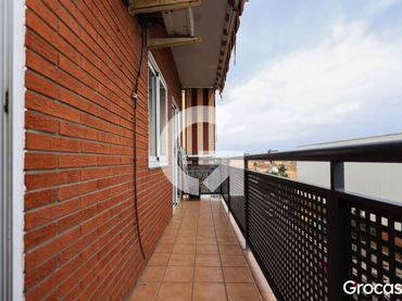 Appartement avec balcon à vendre à AV MAS SELLARES