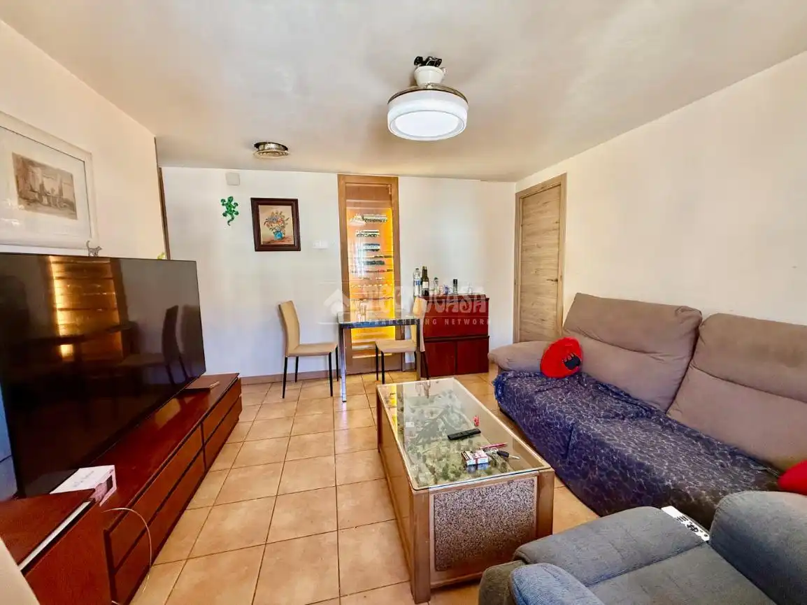 Sala de estar de Piso en venta en Zaragoza con Calefacción y Parquet