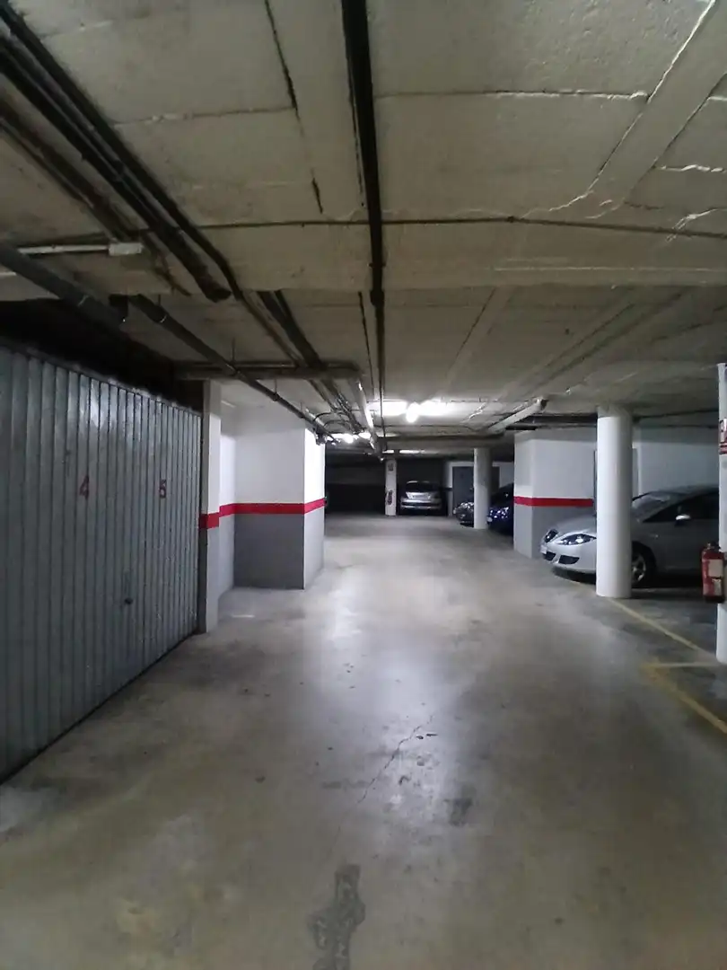 Einzelparkplatz zum Verkauf in Carrer CAMI REIAL