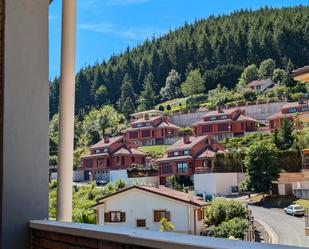 Vista exterior de Pis en venda en Zorraquín amb Terrassa, Piscina i Balcó