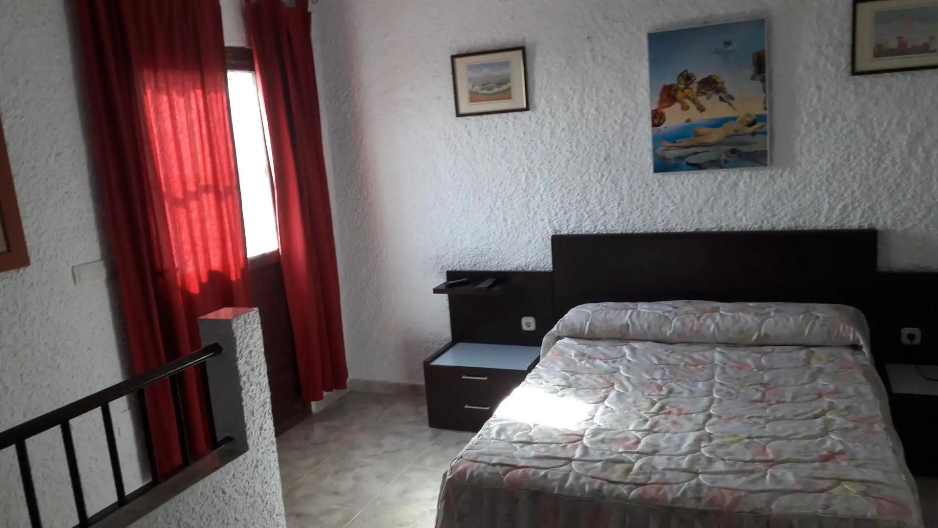 Dormitori de Casa adosada en venda en Almuñécar amb Piscina comunitària