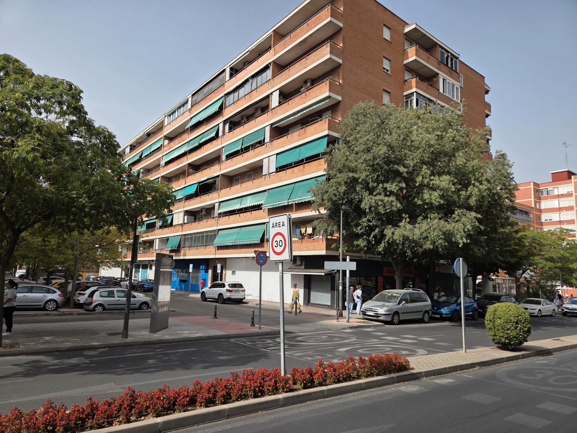 Exterior view of Flat for sale in Móstoles  with Heating, Parquet flooring and Terrace
