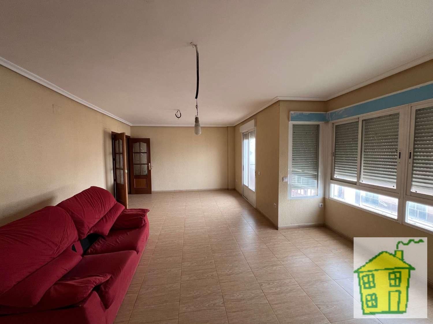 Living room of Flat for sale in Andújar