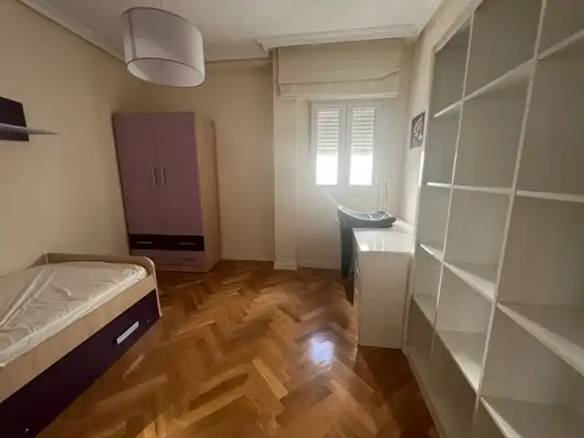 Bedroom of Flat for rent in Puertollano  with Air Conditioner, Heating and Parquet flooring