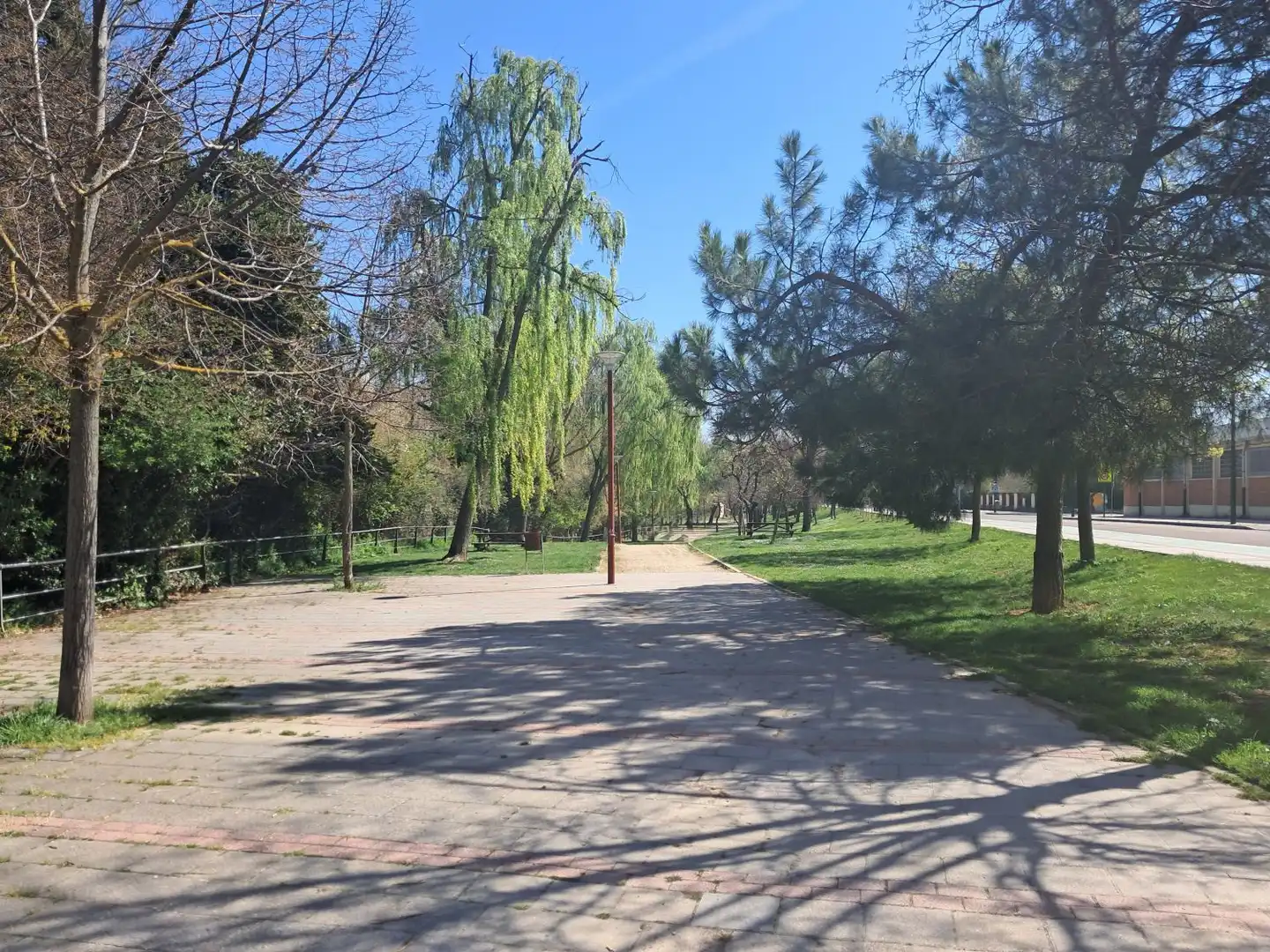 Vista exterior de Piso en venta en Valladolid con Calefacción, Parquet y Balcón