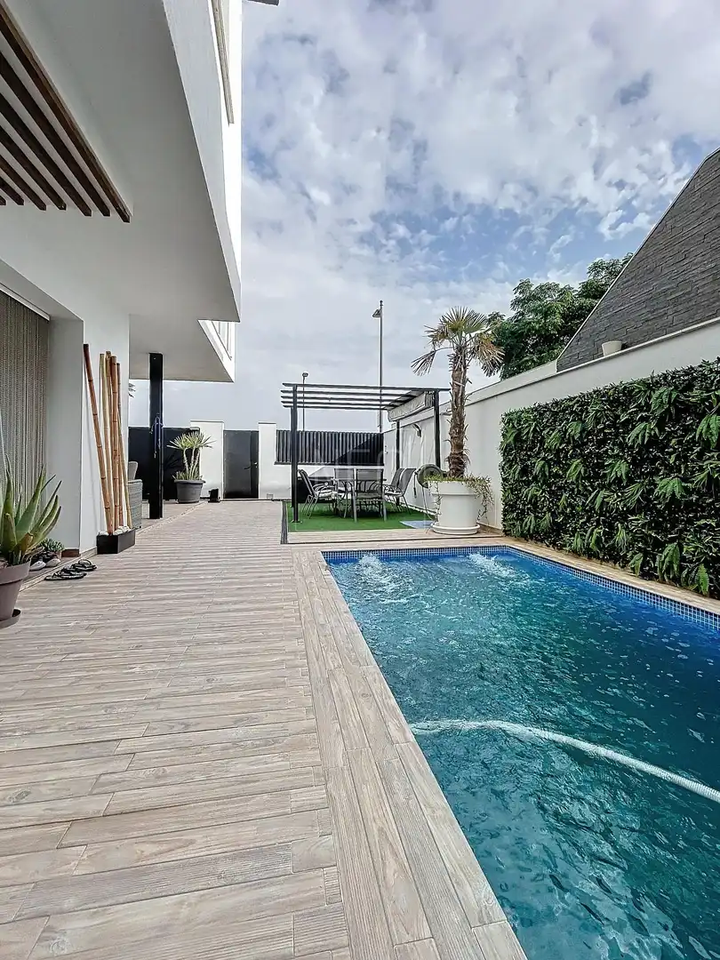 Wohnung mit Pool zum Verkauf in Avenida MEDITERRANEO(BE)