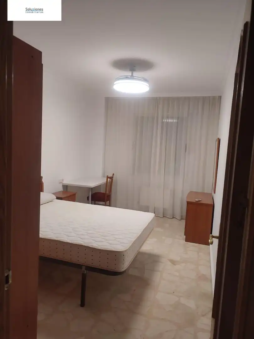 Bedroom of Flat for rent in Albacete  with Heating, Terrace and Balcony