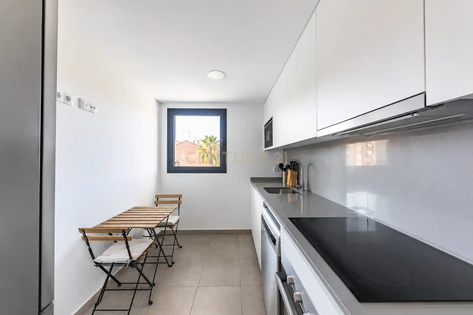 Cocina de Piso en venta en Sant Pere de Ribes con Trastero, Horno y Microondas