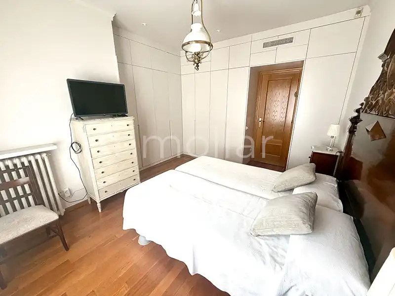 Bedroom of Attic for rent in Barcelona  with Air Conditioner, Heating and Parquet flooring