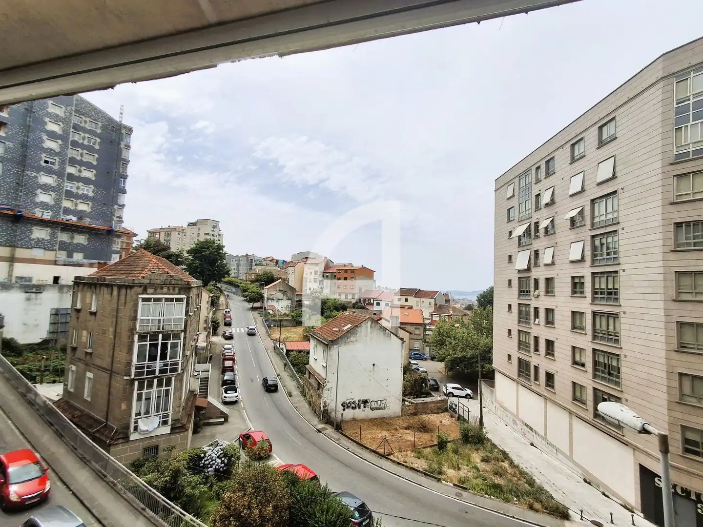 Vista exterior de Pis en venda en Vigo  amb Calefacció, Terrassa i Traster