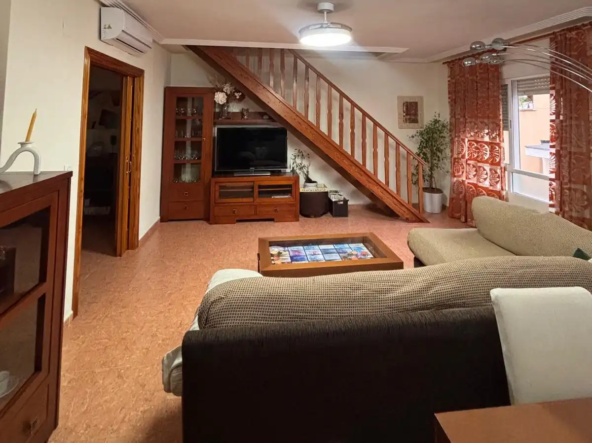 Duplex con ascensore in vendita a Calle Felipe Bueno Guillén, imagen 4