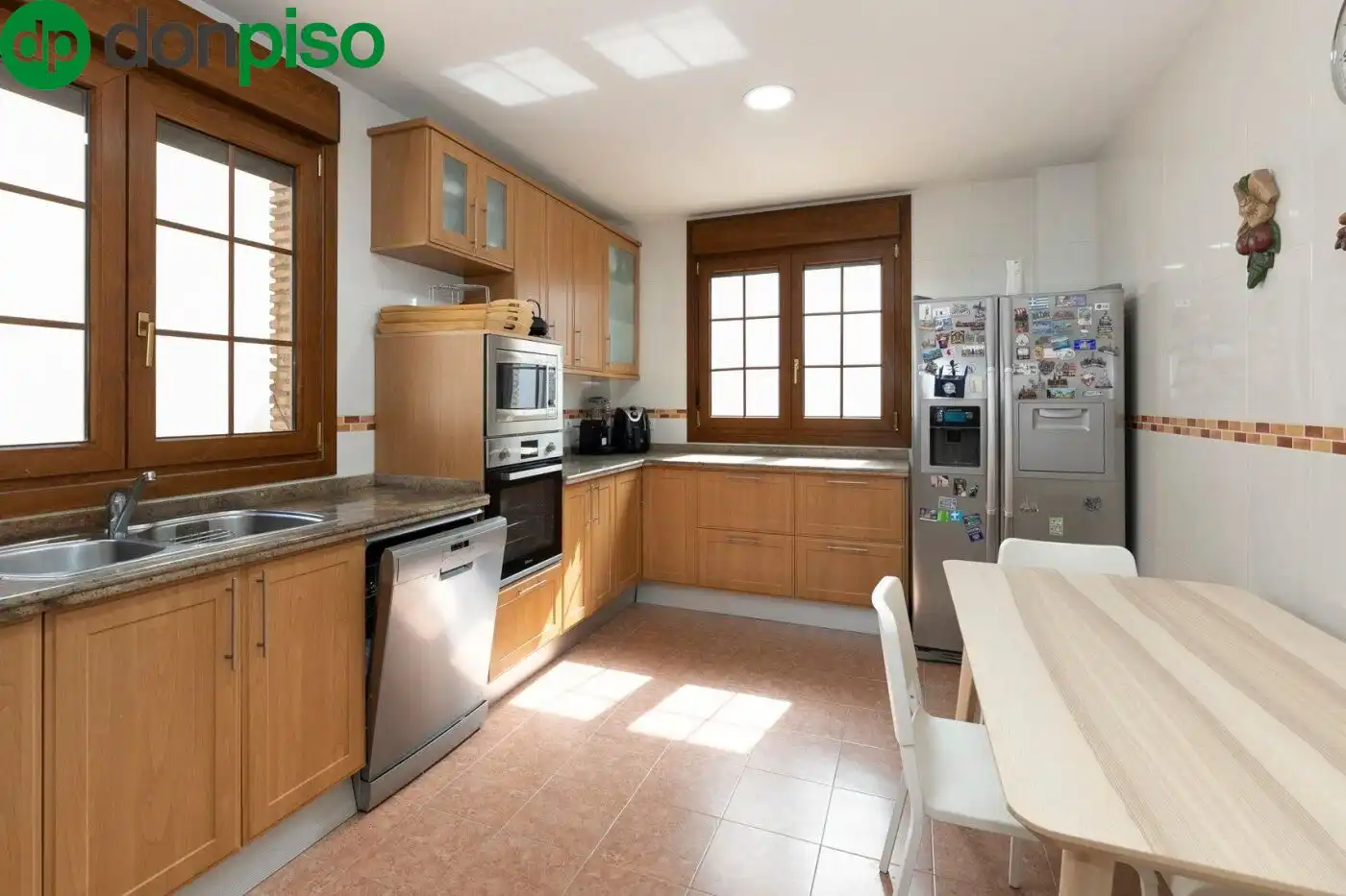 Casa con piscina en venta en Avenida LOAYSA, imagen 15