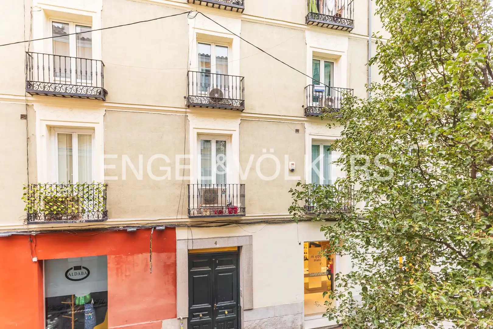 Vista exterior de Piso en venta en Centro