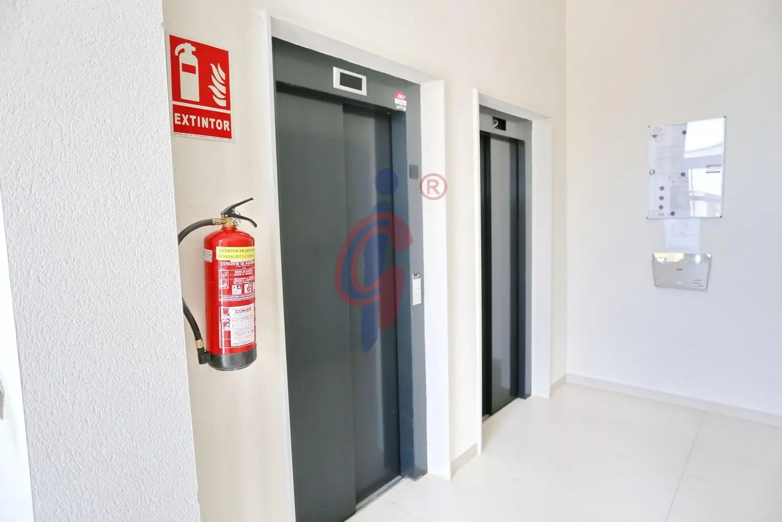 Apartament amb terrassa en venda a Avenida del Puerto 16, imagen 34