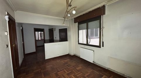 Foto 2 de Piso en venta en Galizia Kalea, Centro - Ariz - Uribarri, Basauri