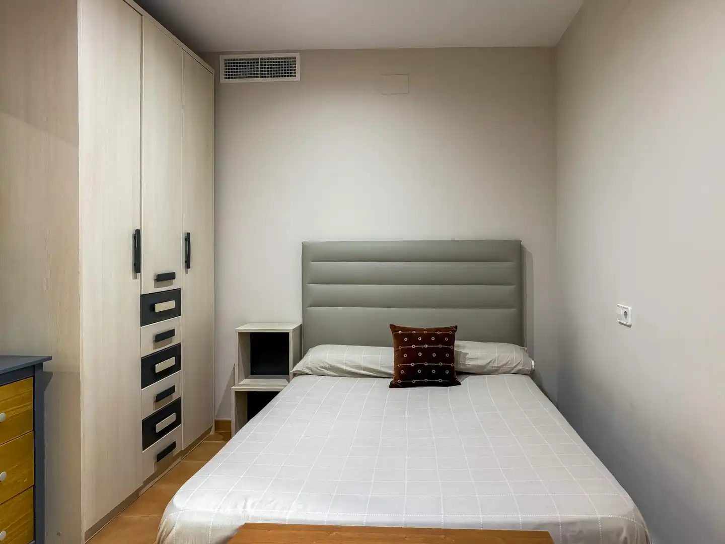 Habitación de Finca rústica en venta en Calonge i Sant Antoni con Calefacción y Jardín privado