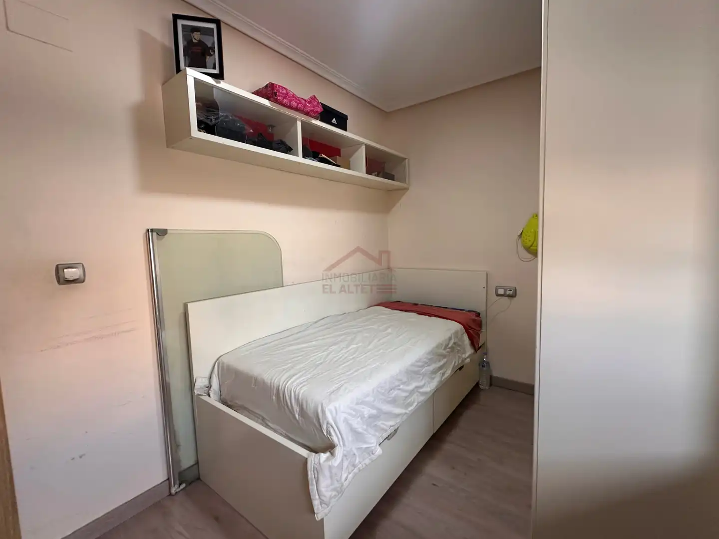 Schlafzimmer von Maisonette zum Verkauf in Elche / Elx mit Klimaanlage, Terrasse und Abstellraum