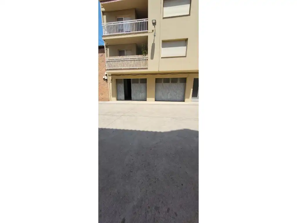 Vista exterior de Local en venta en Bellcaire d'Urgell