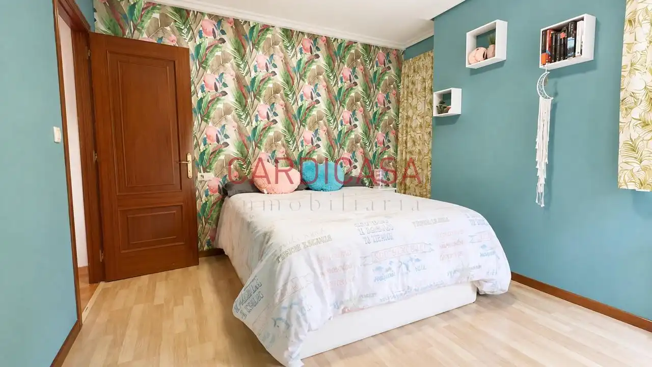 Habitación de Casa o chalet en venta en Oia con Calefacción, Jardín privado y Trastero
