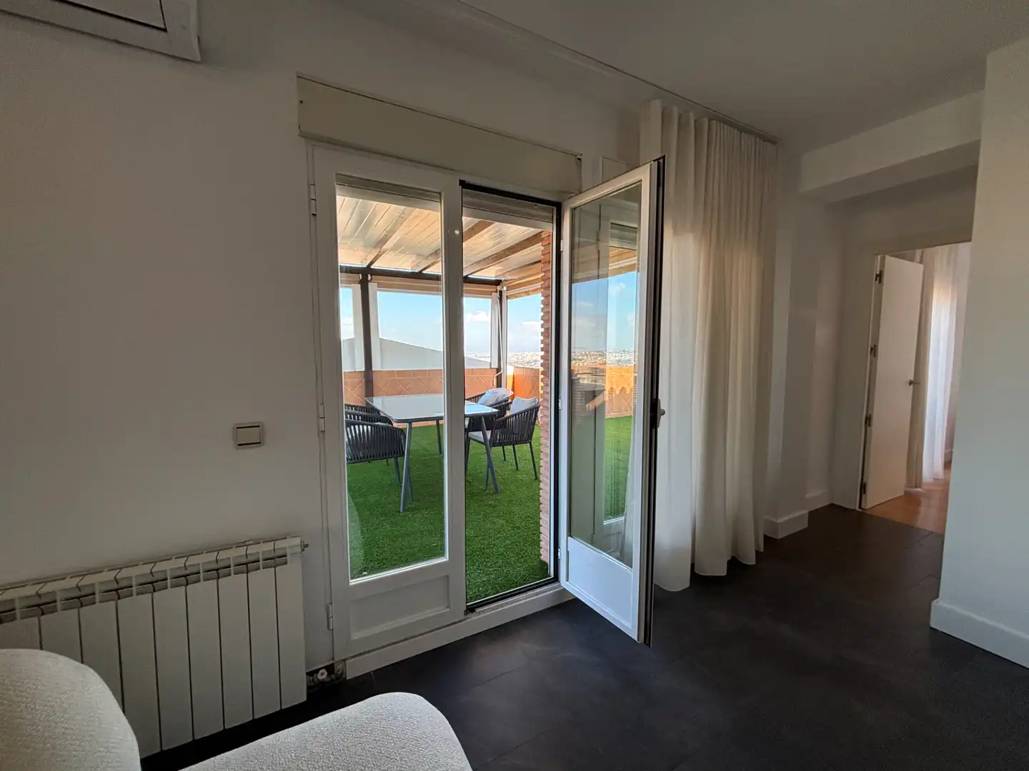 Terraza de Ático de alquiler en La Zubia con Aire acondicionado, Calefacción y Jardín privado
