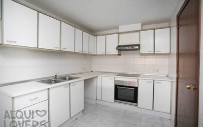 Kitchen of Flat for sale in Figueres  with Terrace