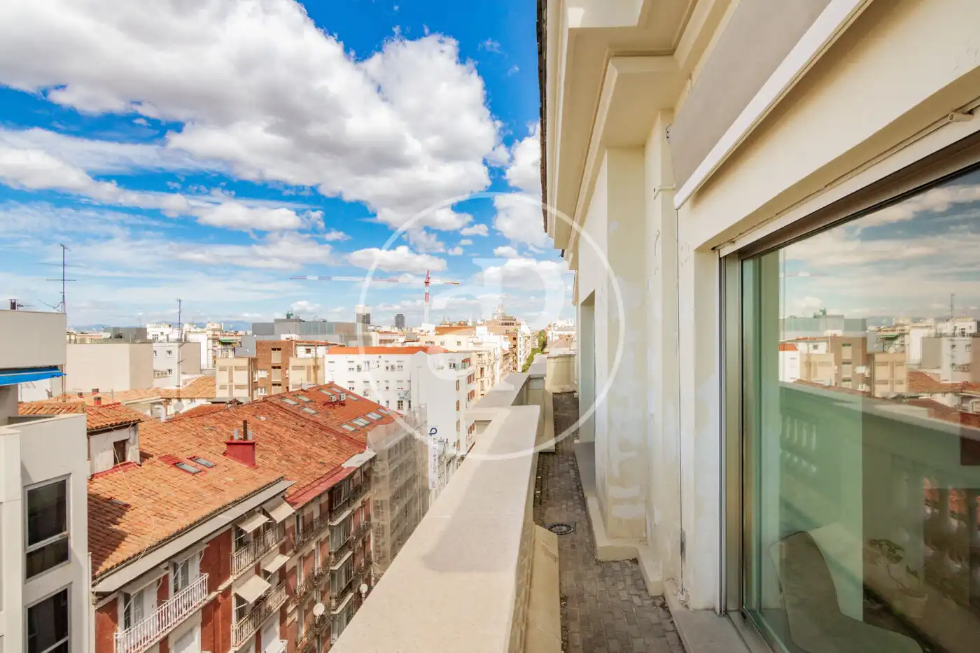 Vista exterior de Ático en venta en Madrid con Aire acondicionado, Calefacción y Jardín privado